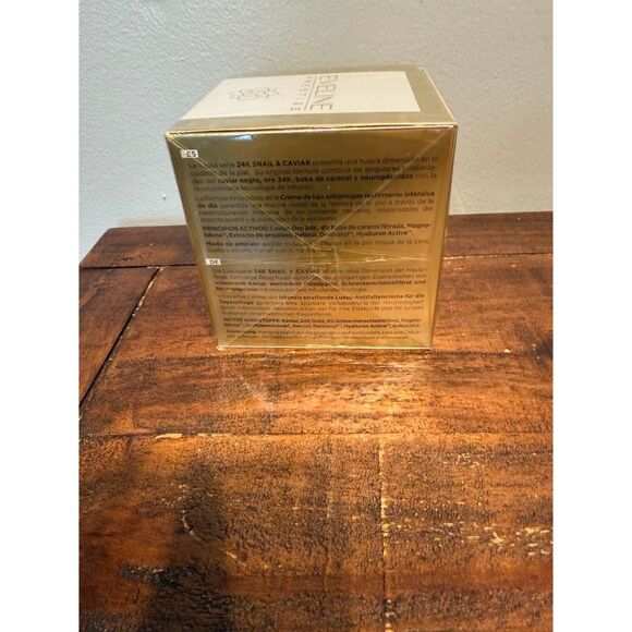 Eveline  24K Snail & Caviar Luxury Intensely Firming Anti-Wrinkle Cream. - Picture 2 of 3